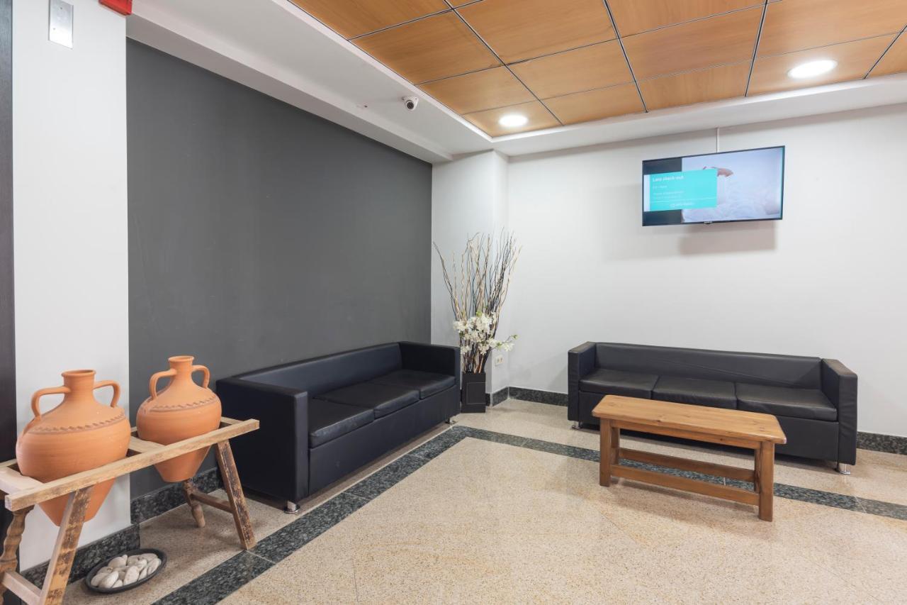 Hotel Alda Borox Екстериор снимка