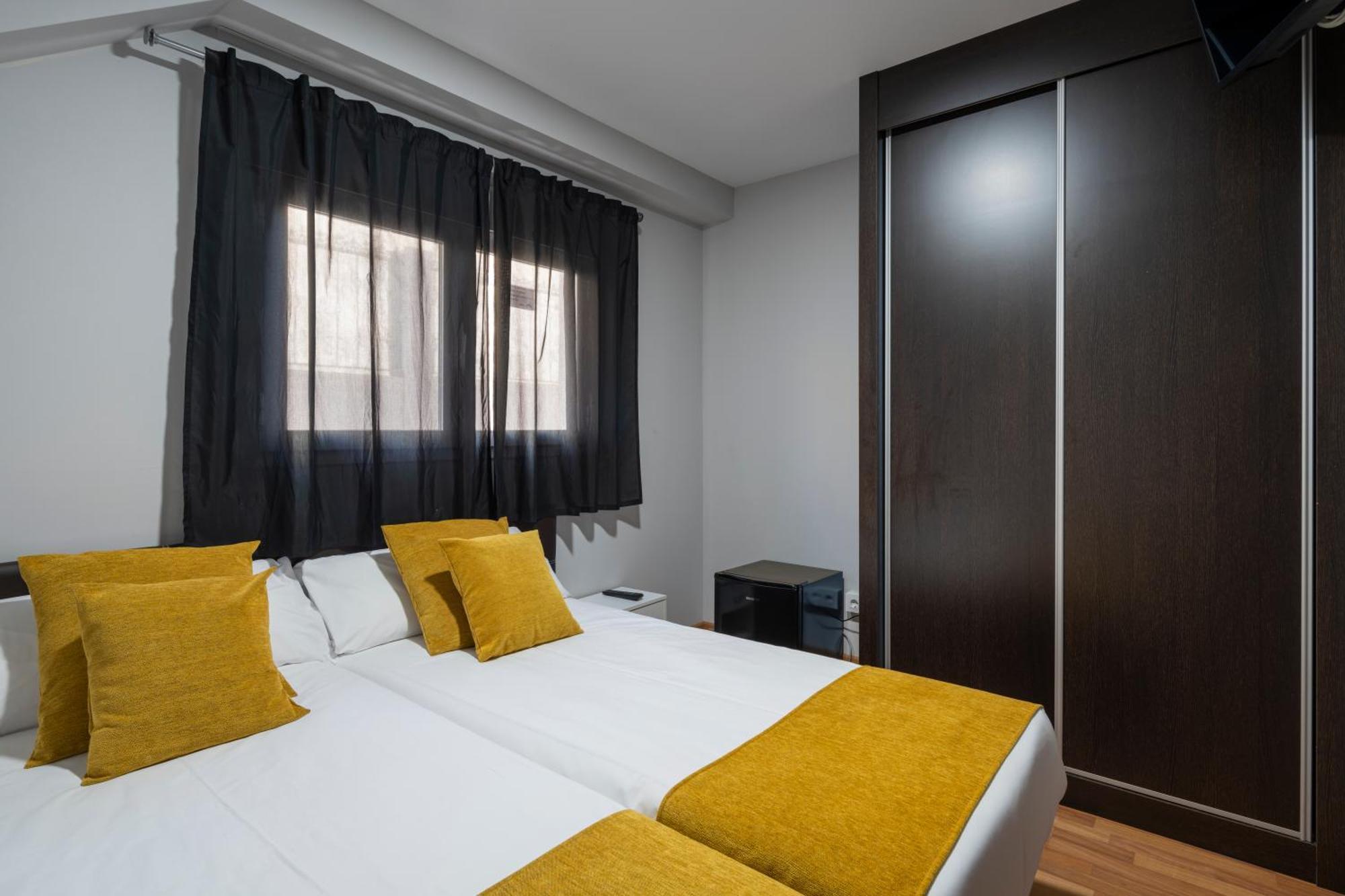 Hotel Alda Borox Екстериор снимка
