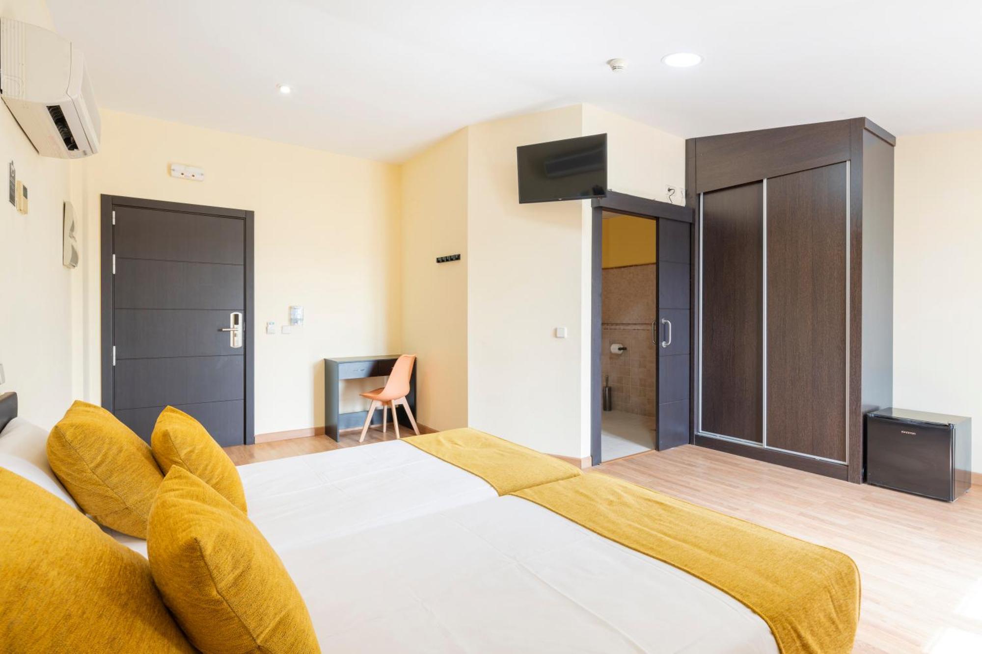 Hotel Alda Borox Екстериор снимка