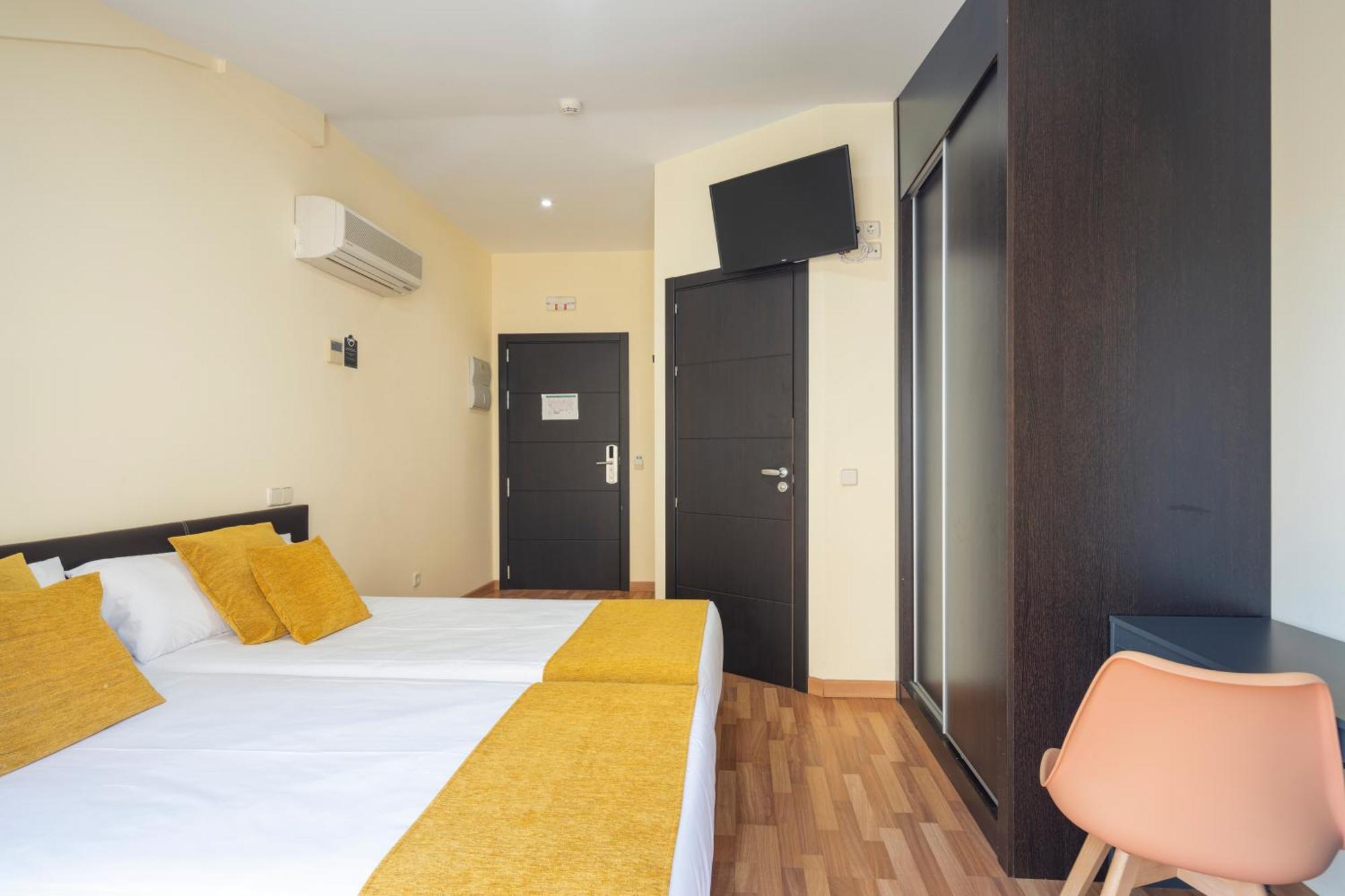 Hotel Alda Borox Екстериор снимка