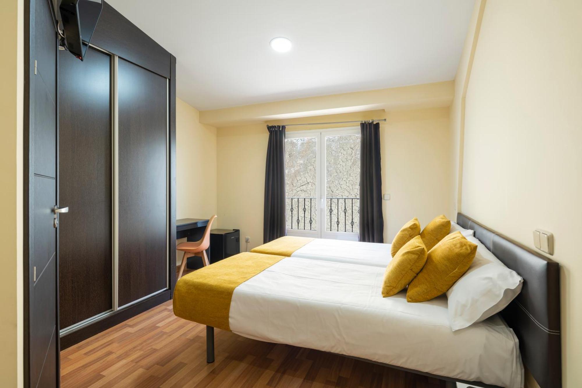 Hotel Alda Borox Екстериор снимка