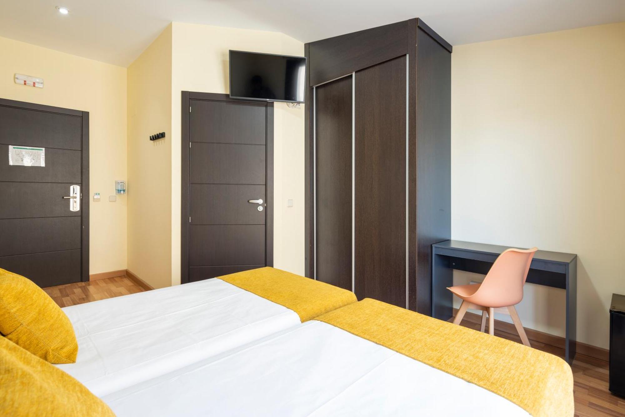Hotel Alda Borox Екстериор снимка