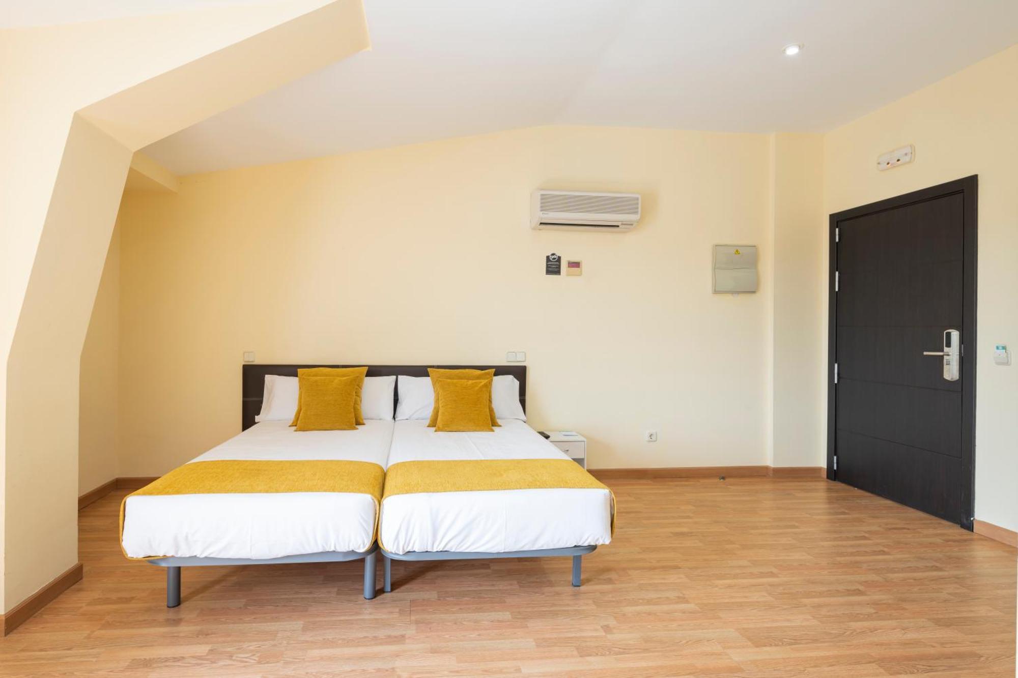 Hotel Alda Borox Екстериор снимка