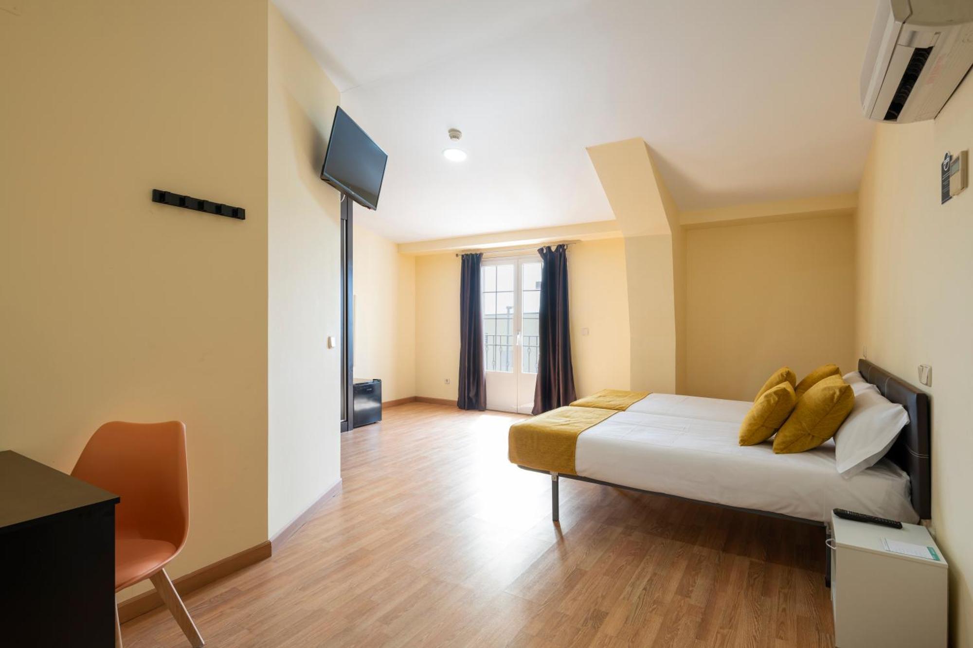 Hotel Alda Borox Екстериор снимка